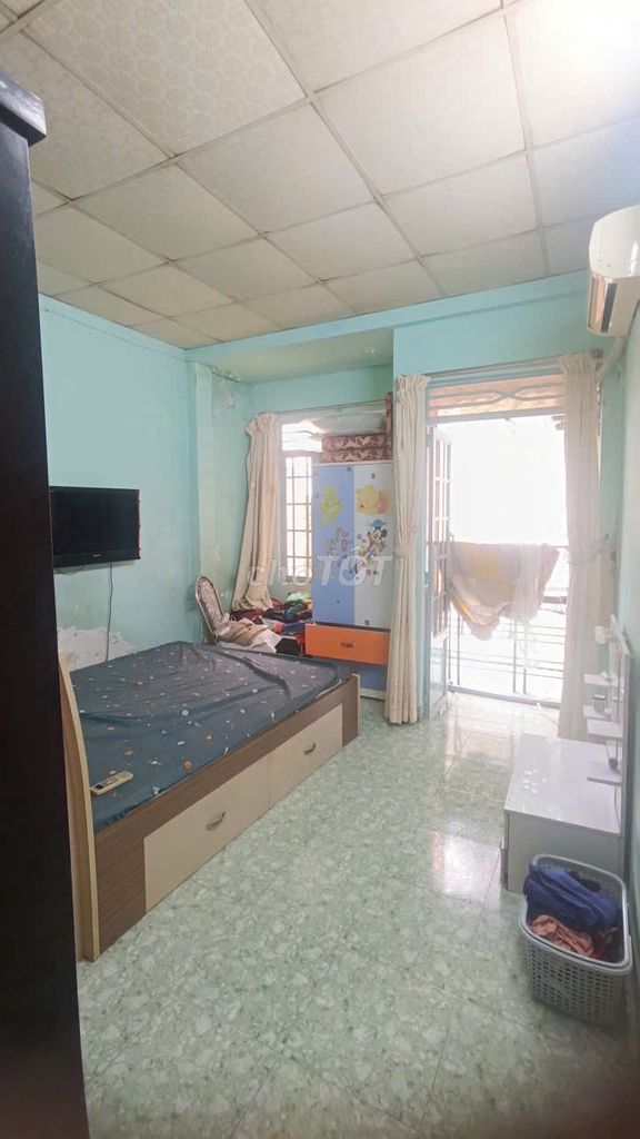 Âu Dương Lân Alley Rent only 6 million and 5