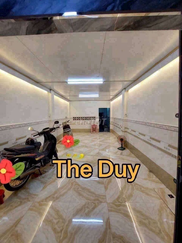 Renting an alley house, Phú Thọ District 11