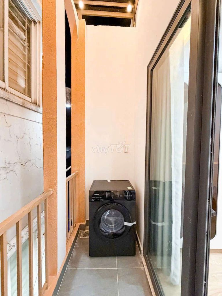 rent whole interior