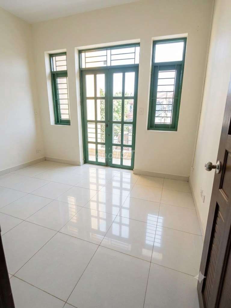 The two floors are 110 meters cheap.