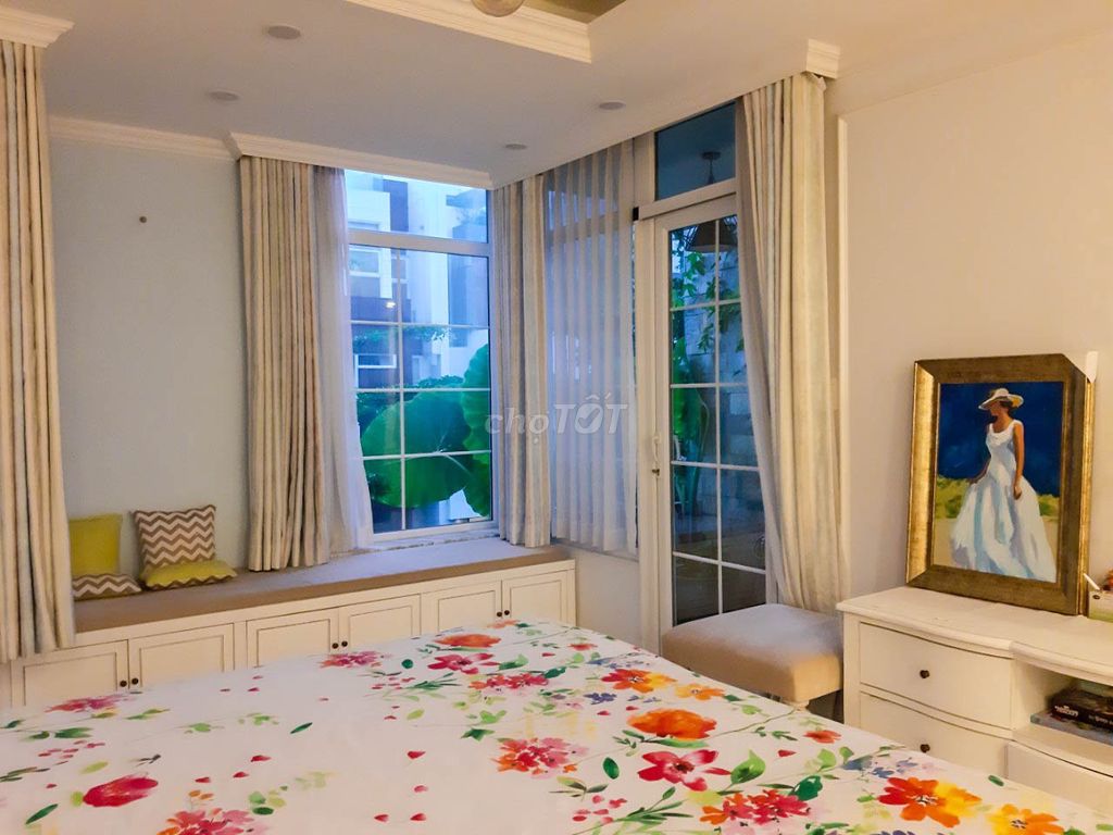 Renting Phú Mỹ, Hoàng Quốc Việt, District 7, 40 million, 4 bedrooms.
