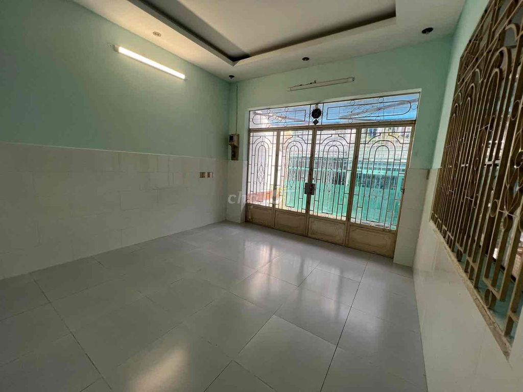 Rent an alley house 1050/4 Quang Trung Gò Vấp