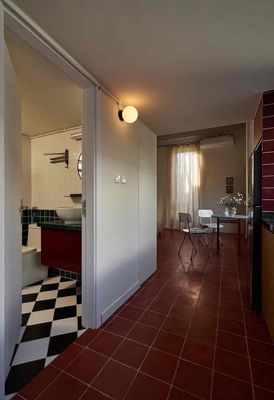 The clean new mini studio apartment near the university near downtownq1