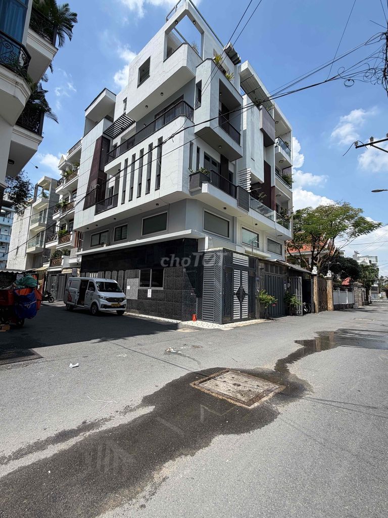 building rented two-by-four floors.