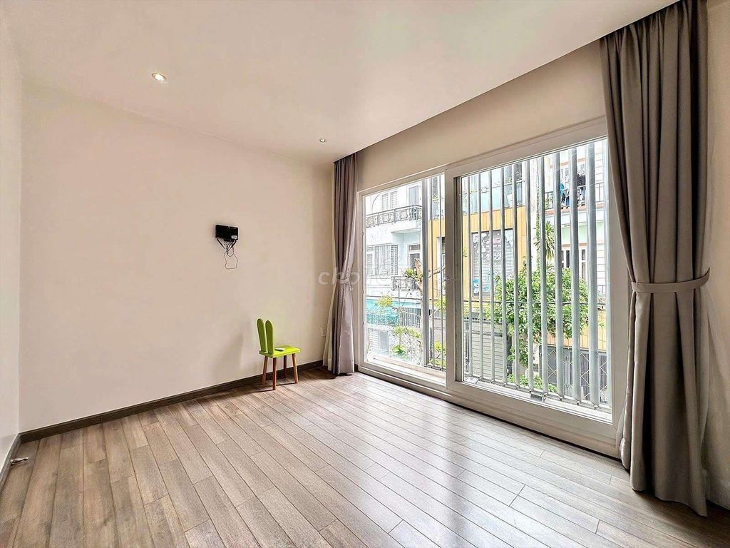 Rent a home for furniture.