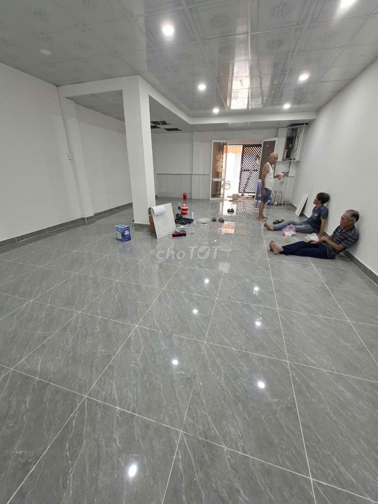 Lê Đại Hành, 7 x 13, 1 new bathroom.