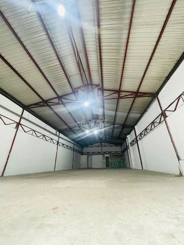 We're going to rent out a 1kd Lê Niệm, Tân Phú. Only 19 million.
