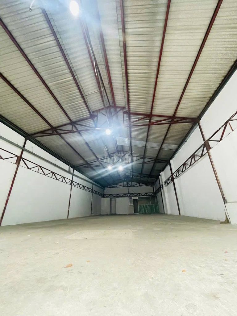 We're going to rent out a 1kd Lê Niệm, Tân Phú. Only 19 million.
