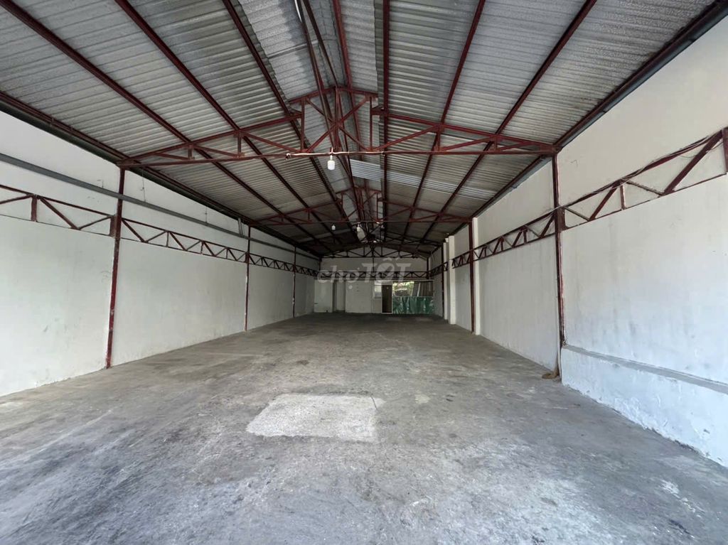 We're going to rent out a 1kd Lê Niệm, Tân Phú. Only 19 million.