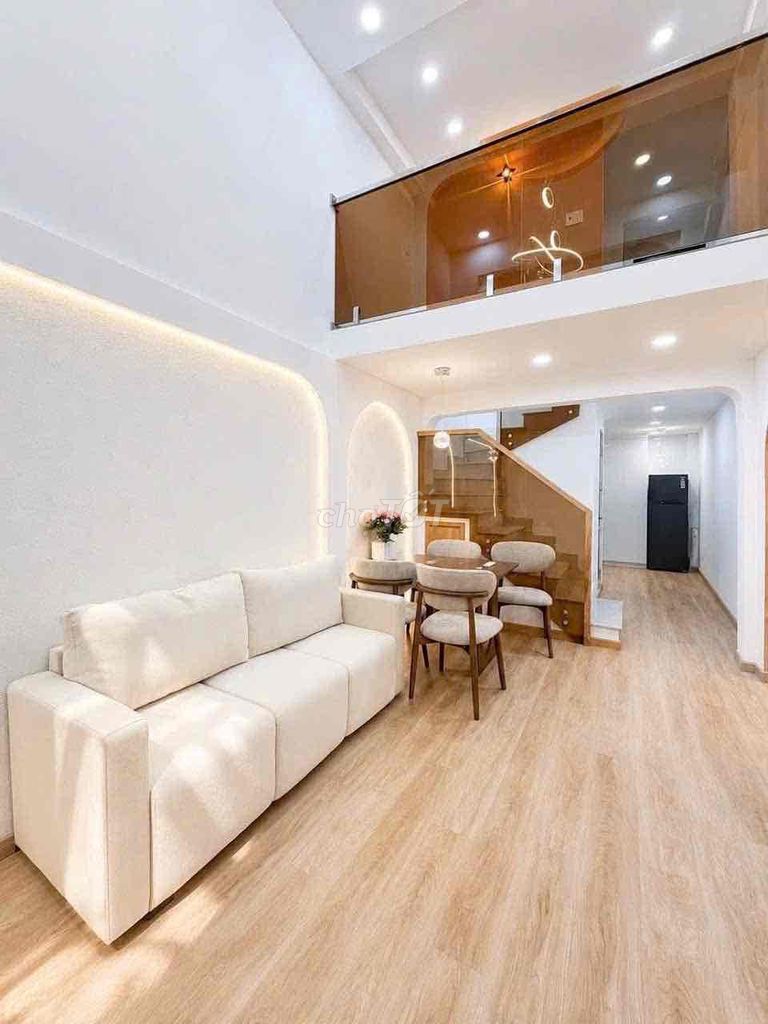 So the new house in the alley, the high-size neighborhood, 200 meters from the front.