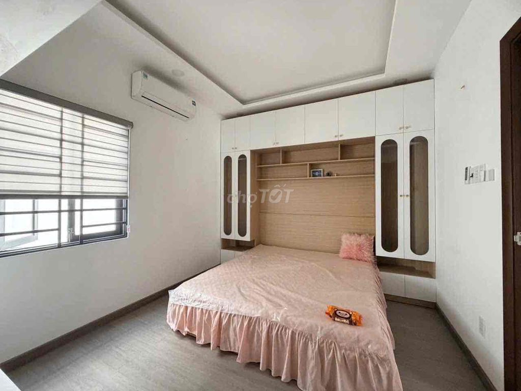 Leveled street level Huỳnh Tấn Phát Nhà Bè interior
