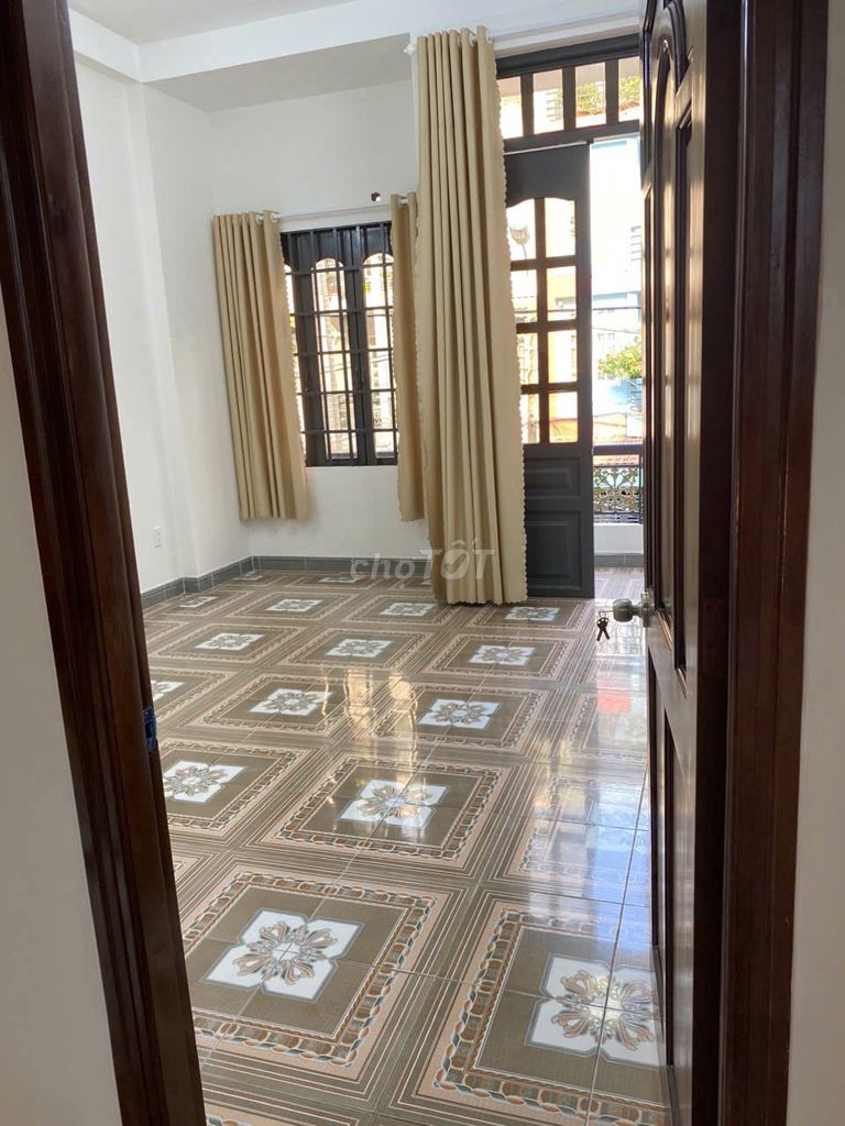 (15 million four bedrooms)