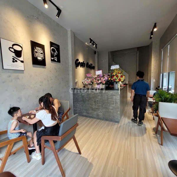 Renting corner 86 Hòa Hưng, District 10 – 3.8 X12 M, ground floor, 26 million