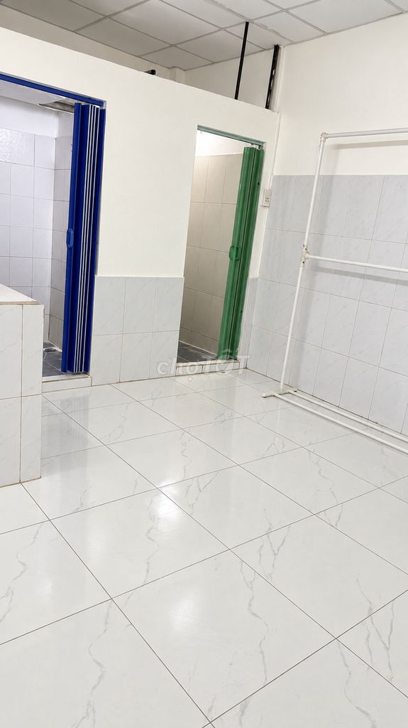 Rent a new original house - 5 bedrooms, 4 toilets - alleys