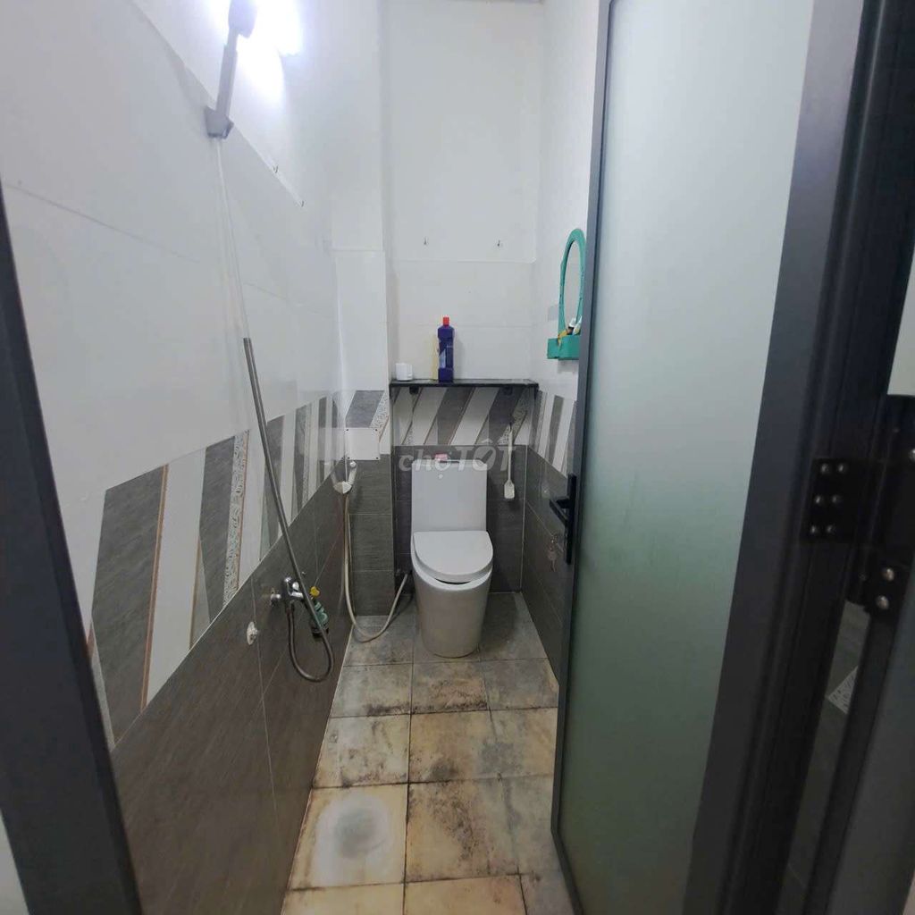 Eight million. Two bedrooms. Two toilets. Four.