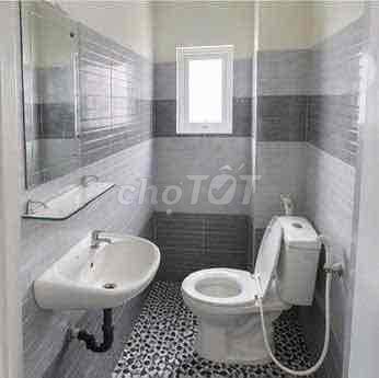 Cash House 17 bedrooms, 17 toilets, 6.5 x20 meters, Ever.
