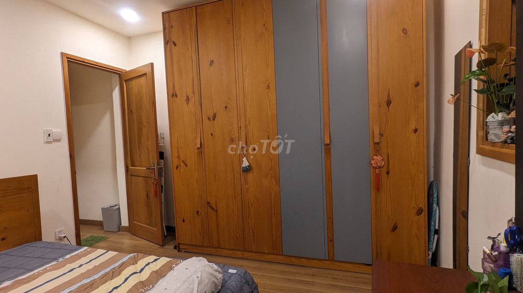 Rent private furniture - optimal security zone