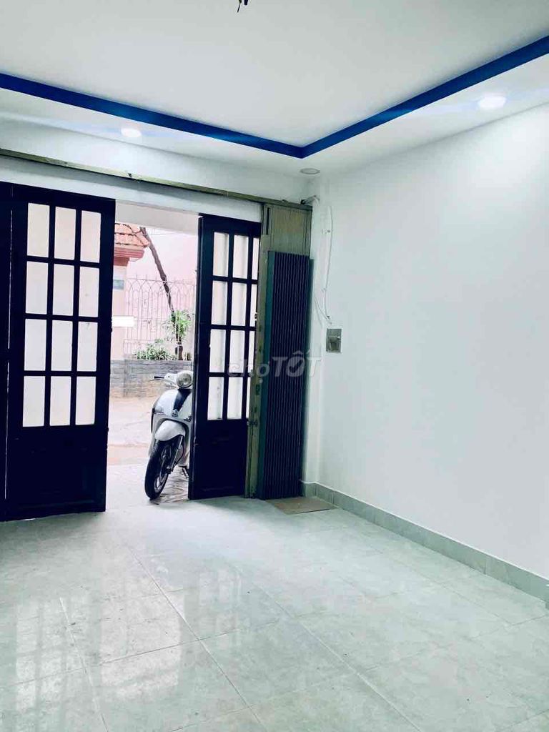Nice house, average Phú Nhuận, 50 meters2, 1 M.P. 1 L 2 P. Sleep. Okay.