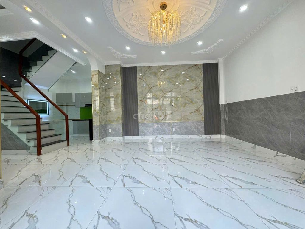 Need to rent Villa a Trần Thủ Độ P.Phú Thạnh Q.Tân Phú Road