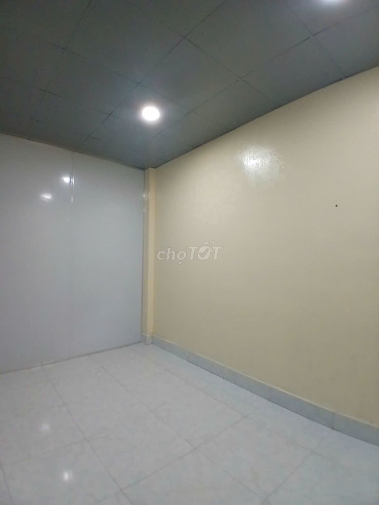 Rent the entire business alley 243 Mã Lò*20 meters 2-foot bedroom 8 meters