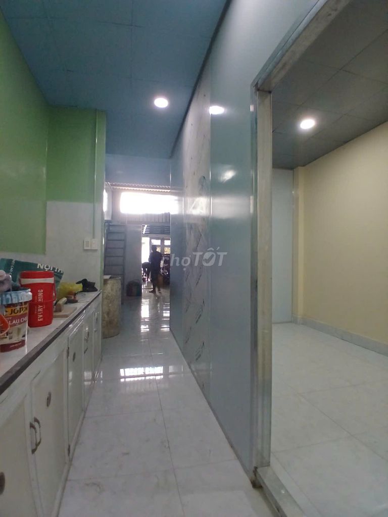 Rent the entire business alley 243 Mã Lò*20 meters 2-foot bedroom 8 meters