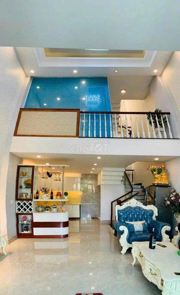 House 1/ 1 Phạm Văn Chiêu 5 bedrooms with 20 million interiors