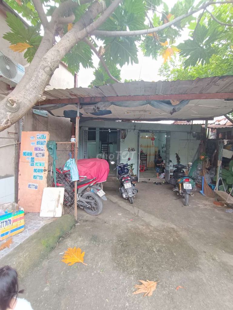 Rendezvous, Bà Điểm, 4 million.