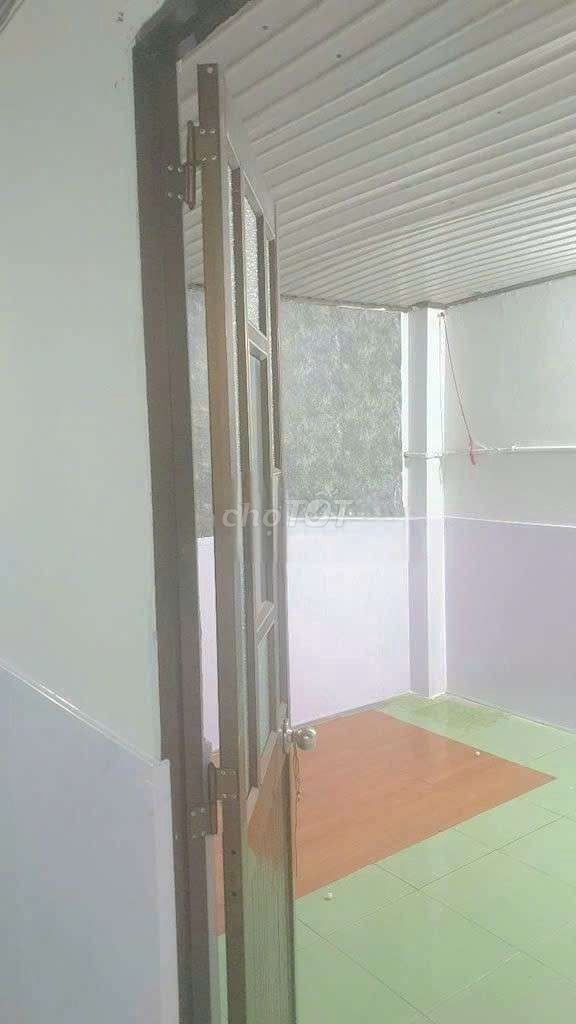 Rent a three-way bedroom.