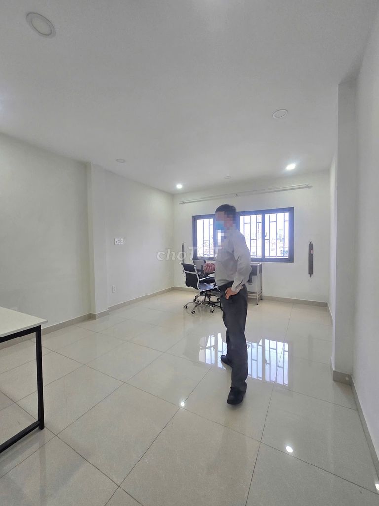 Rent a 1.Hiền Vương-Tân Phú. 4 x20-Bike 6-story elevator building.