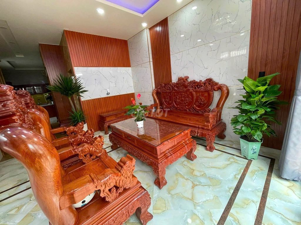 for rent: 1162/ Quang Trung, District 8, Gò Vấp.