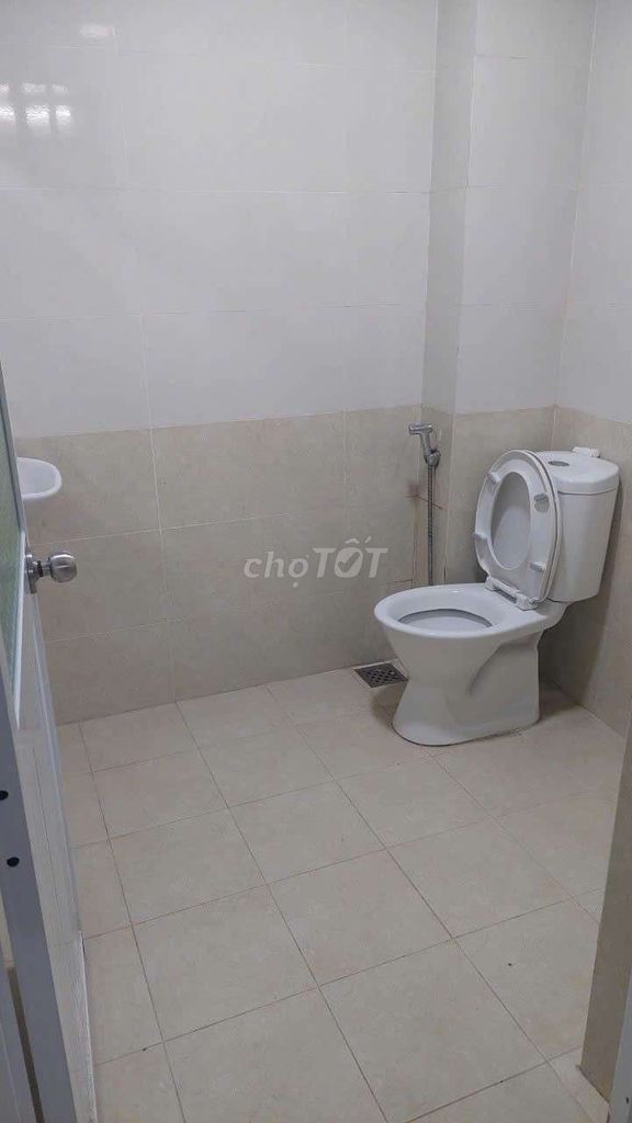 4 x 8 million floors a bedroom 2 with Phó Đức Chính District 1