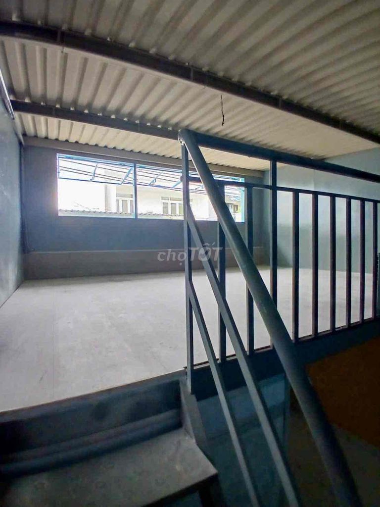 Warehouse 4 x20 mmggtofa (2 bedroom) 8 meters. Mã Lò, Bình Tân