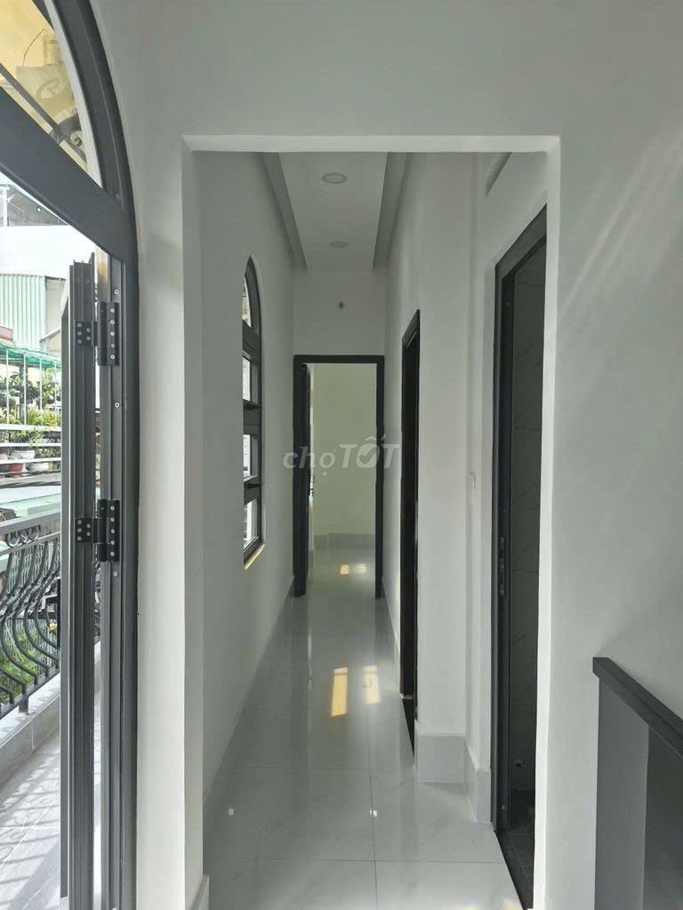 for rent: 153/ Lê Văn Thọ, District 8, Gò Vấp.