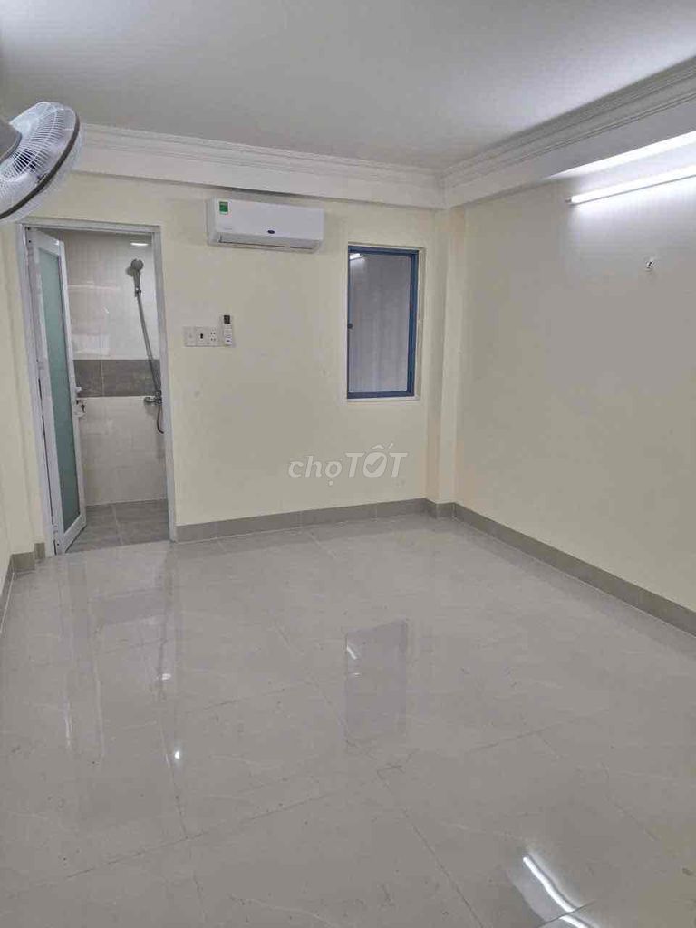 The 3rd floor of the Bulk Road.