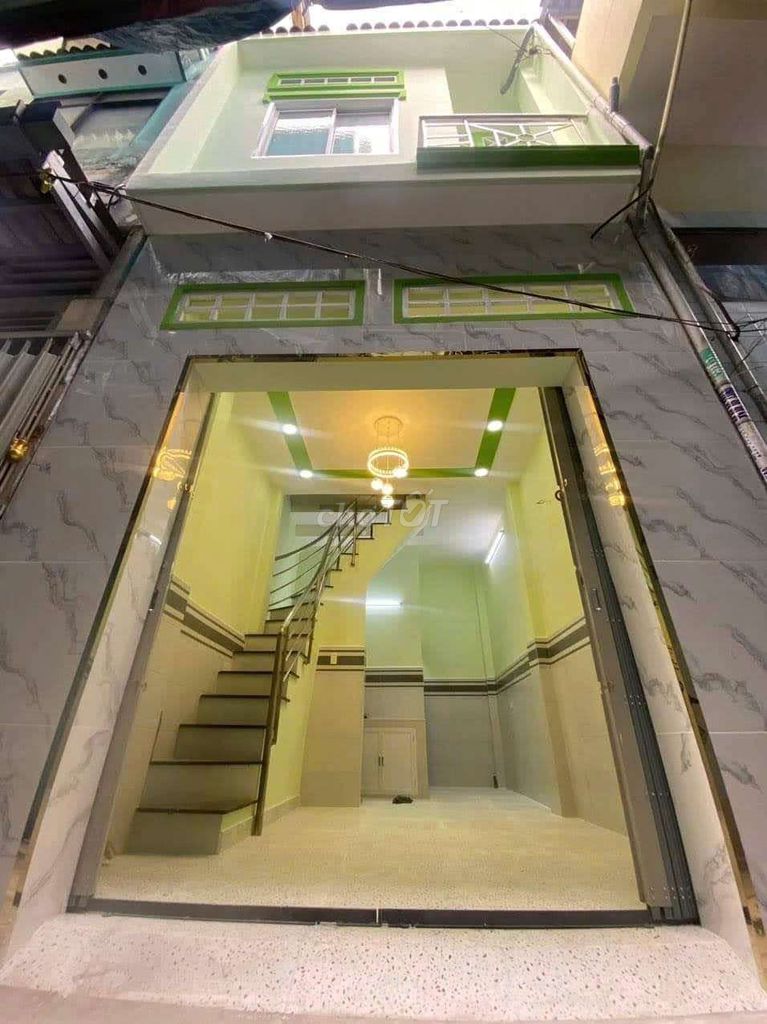 Room 2 Lê Quang Sung.