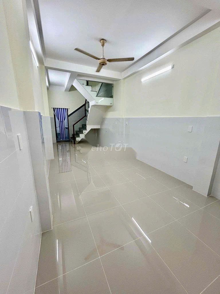 Nc Hà Tôn Quyền 3 x 9 meters 1 .1 floor 1 floor 1 bedroom