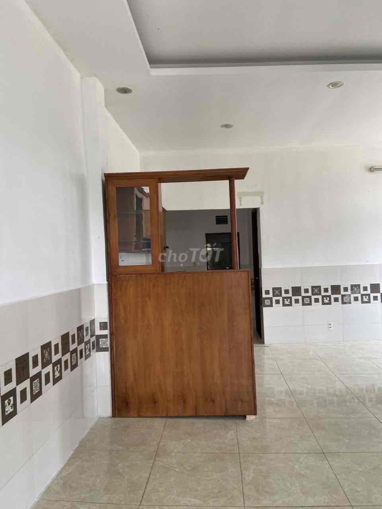 To rent 4-price Thạnh Xuân 14.