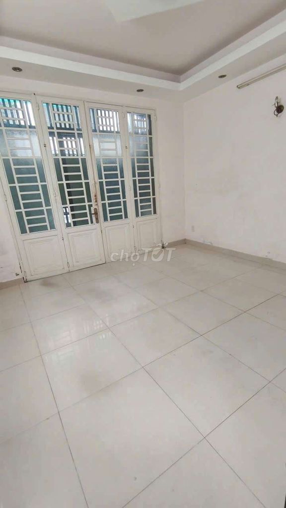 Renting two Phan Chu Trinh floors, ENCOM 24, Bình Thạnh