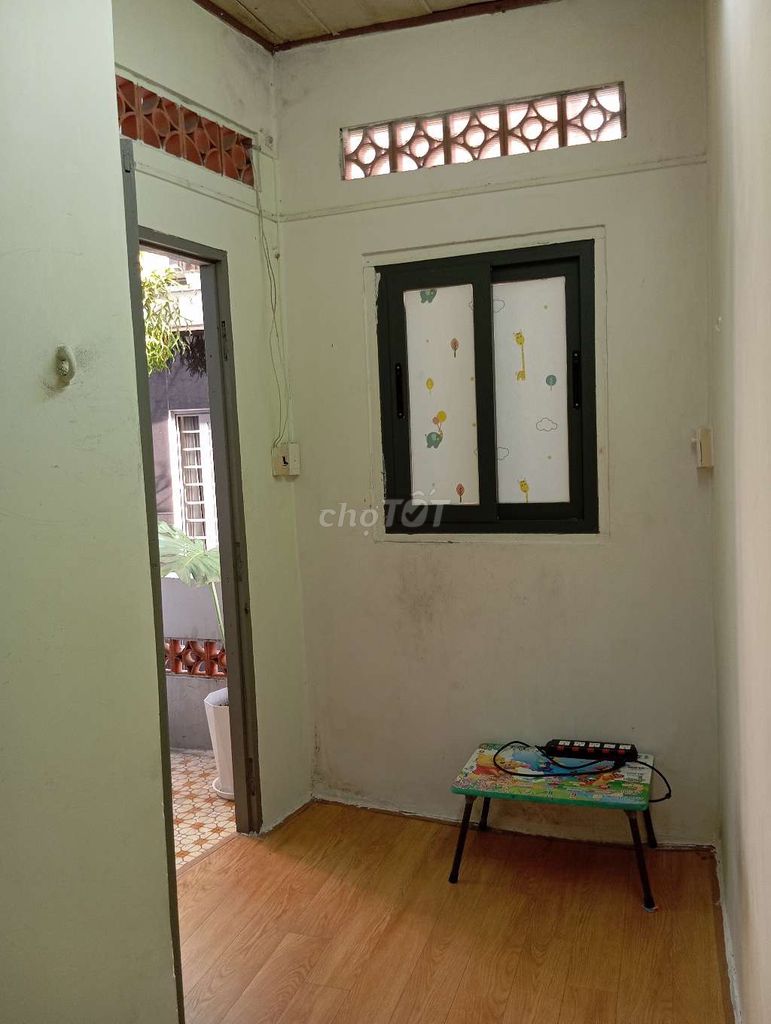 A beautiful little house, isolated - private, free time.