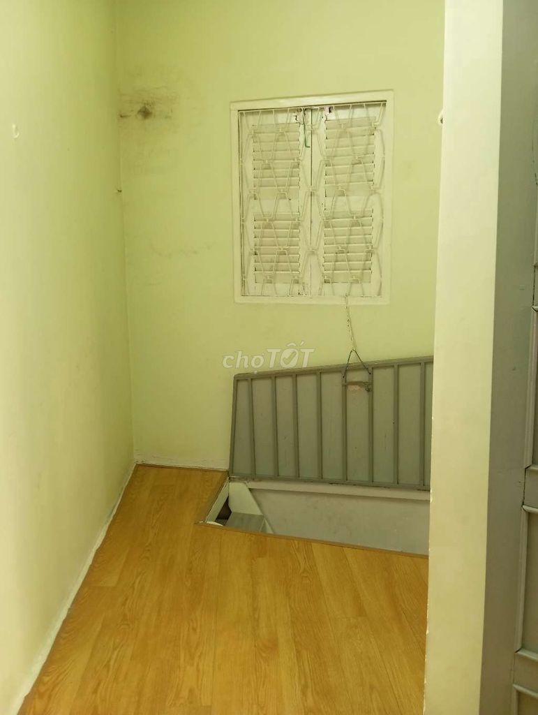A beautiful little house, isolated - private, free time.