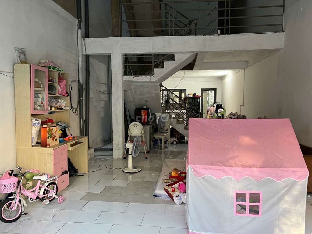 Rent Phố Đông Village.