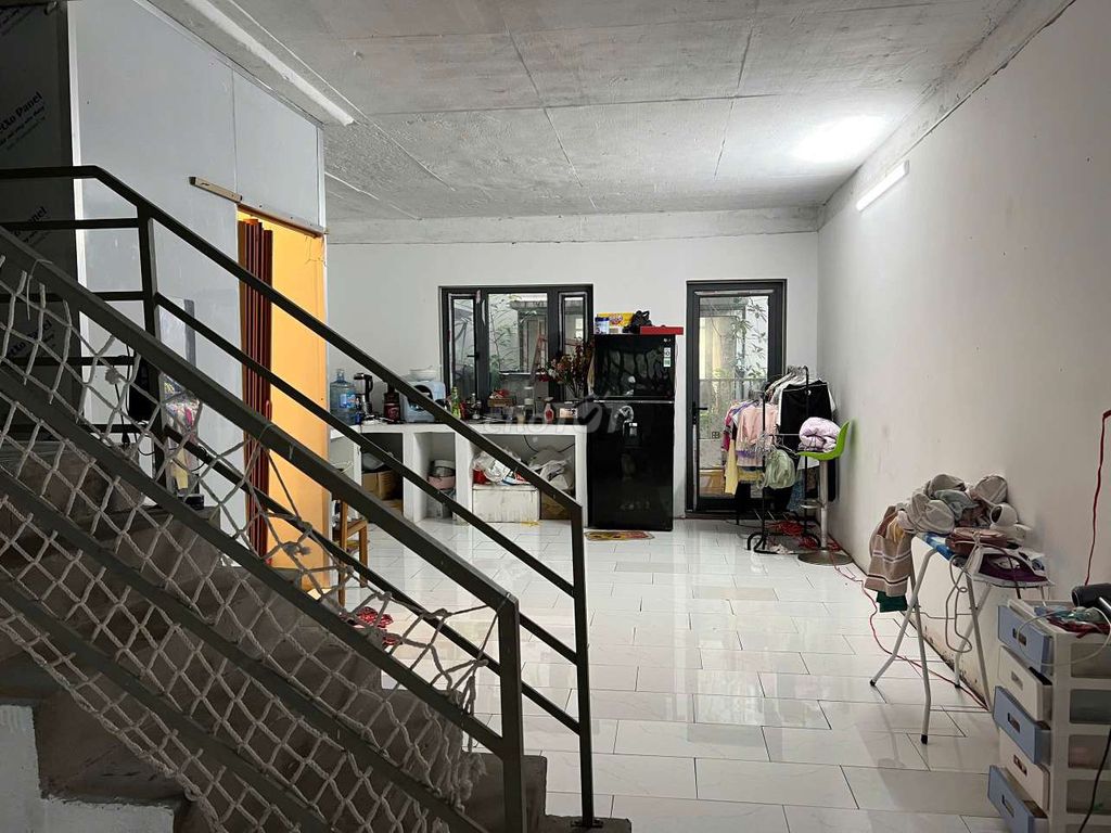 Rent Phố Đông Village.