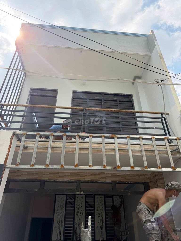 Rent Nguyễn Văn Quá Street Homes.
