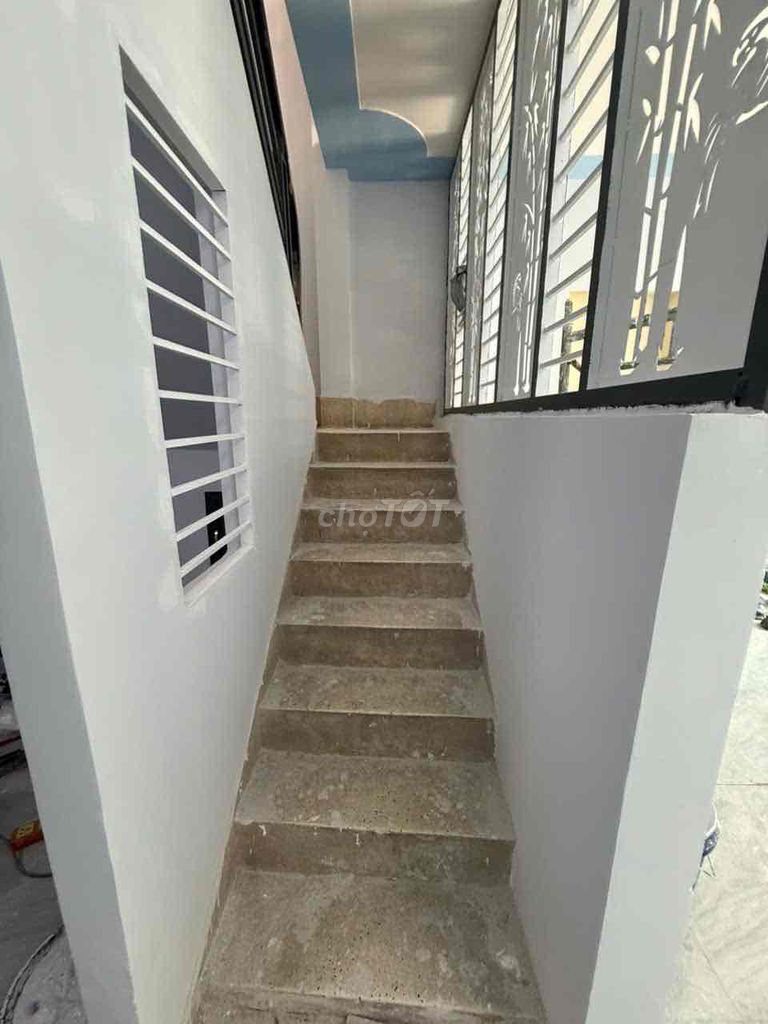 Rent Nguyễn Văn Quá Street Homes.