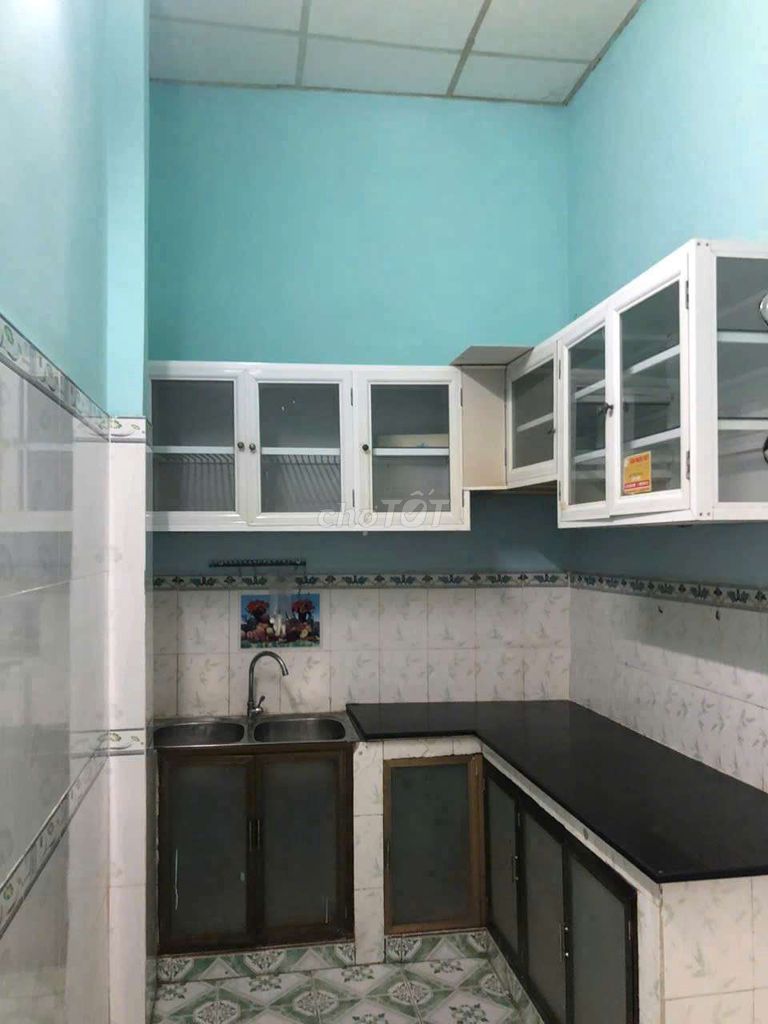 Two bedrooms, two toilets near Qq Market, University of Industrials.