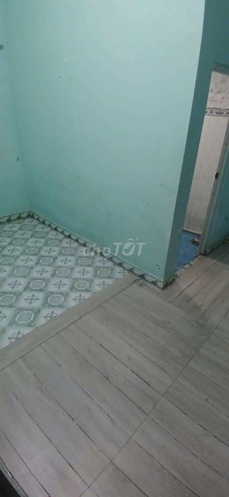 Two bedrooms, two toilets near Qq Market, University of Industrials.