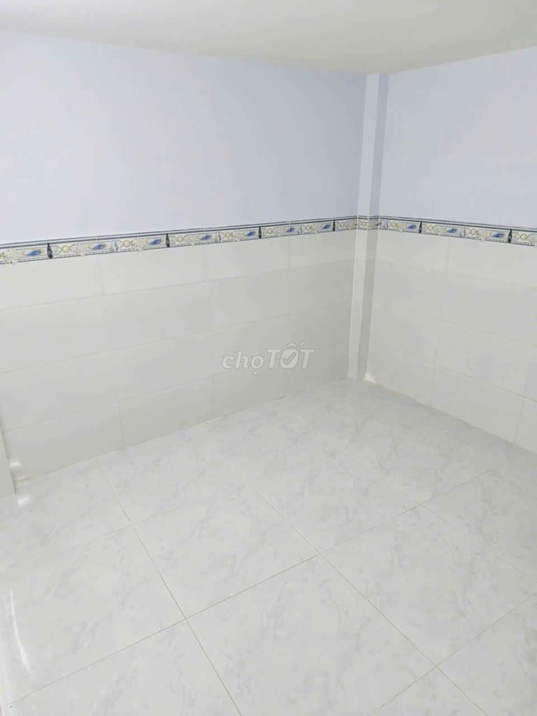 Rent the entire alley 861 Trần Xuân Soạn three bedrooms.