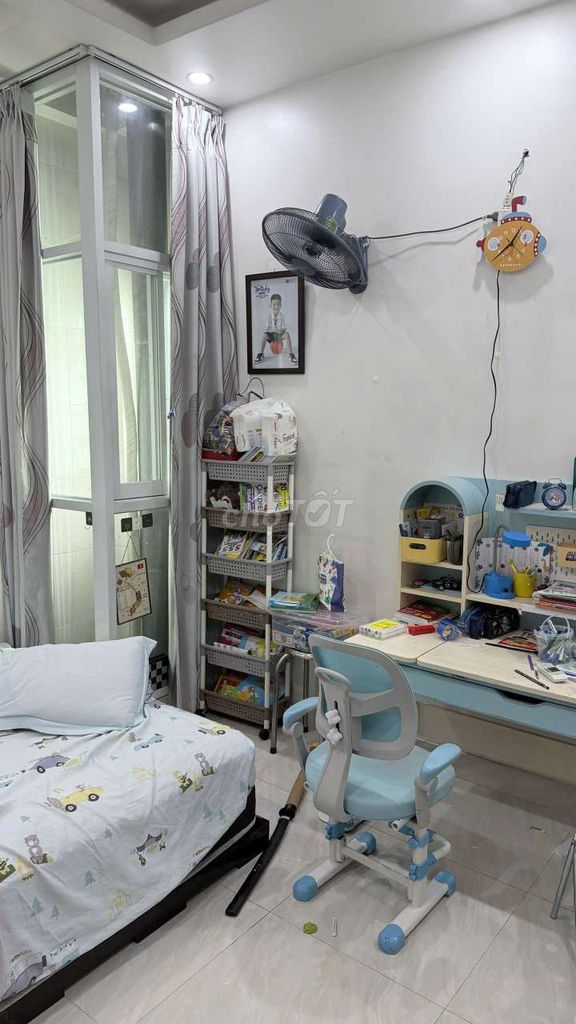 8 rooms. Trần Thái Tông. Tân Bình