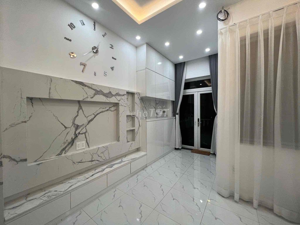 Rent lovera park Street - inside area full of interiors 15 million per month.