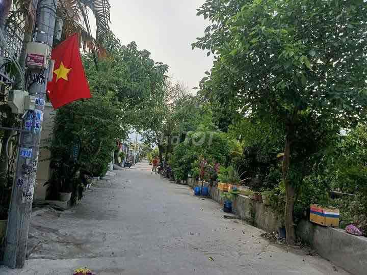 Rent Thạnh Lộc 13 areas 75 meters 1 .1 .1 .1 .1 .1 .2 bedrooms.